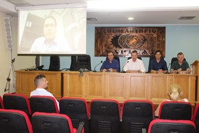 Θετικές ειδήσεις για επιχειρήσεις και εμπόρους σε τηλεδιάσκεψη που διοργάνωσε ο Κόκκαλης